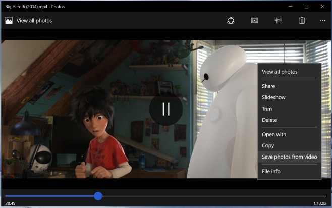 Capture Live & Still Photos From A Video With The Windows 10 Photos App