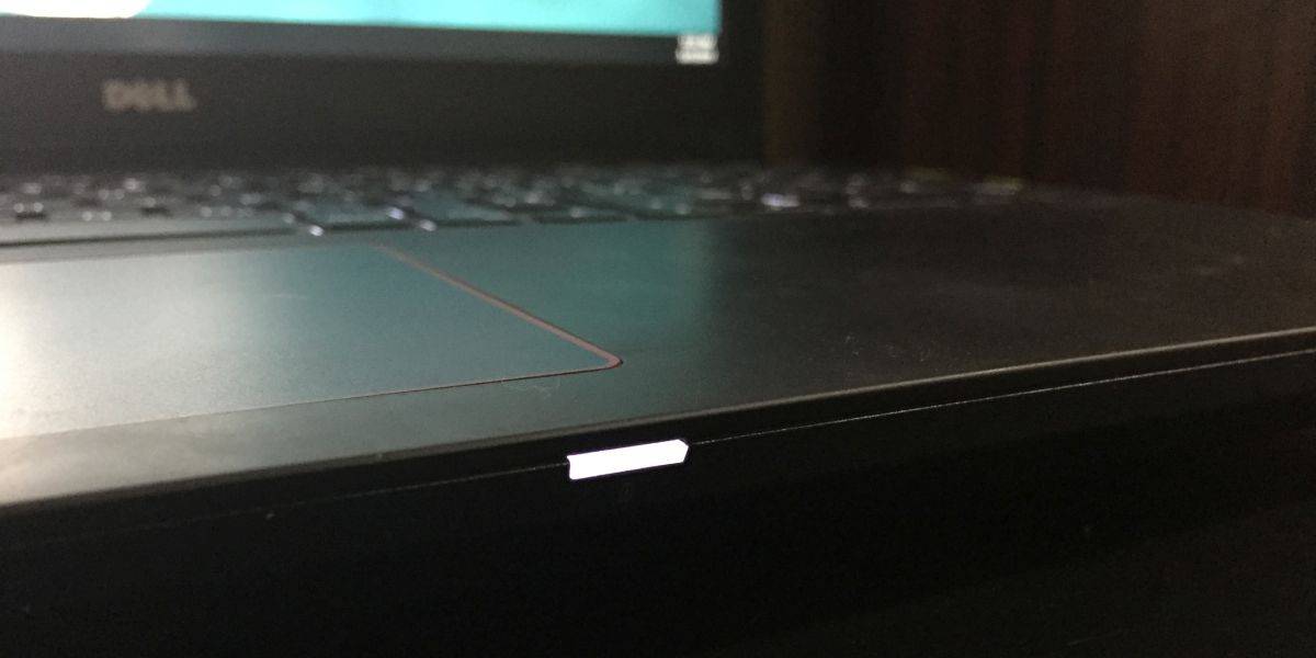 How to fix Dell battery indicator blinking constantly