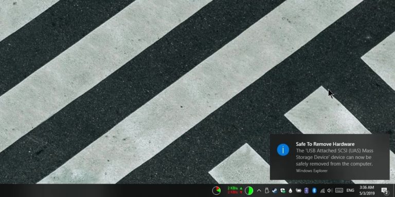 Windows 10 でドライブを安全に取り外す方法