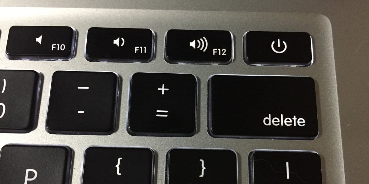 how to use delete key on mac