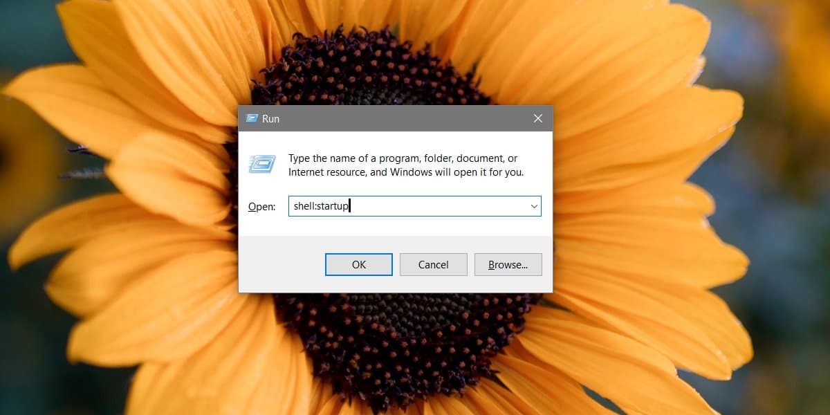 How to add items to the Startup folder on Windows 10