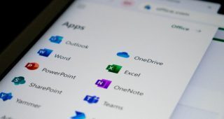 Using Outlook to delay delivery