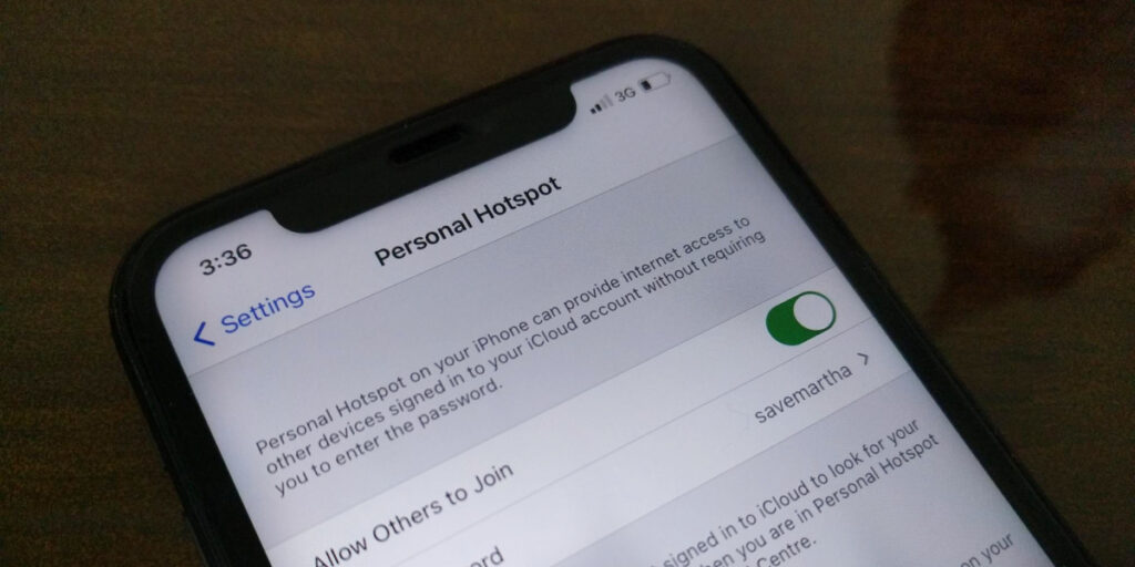unable to connect windows 10 laptop to iphone hotspot
