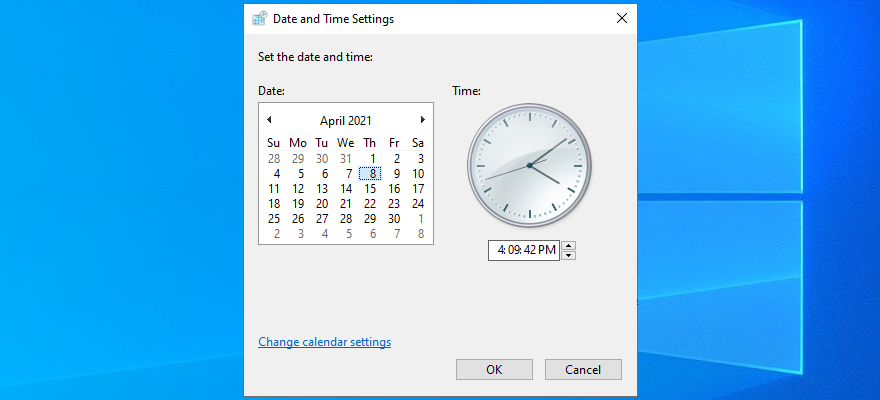 windows 10 change clock to analog