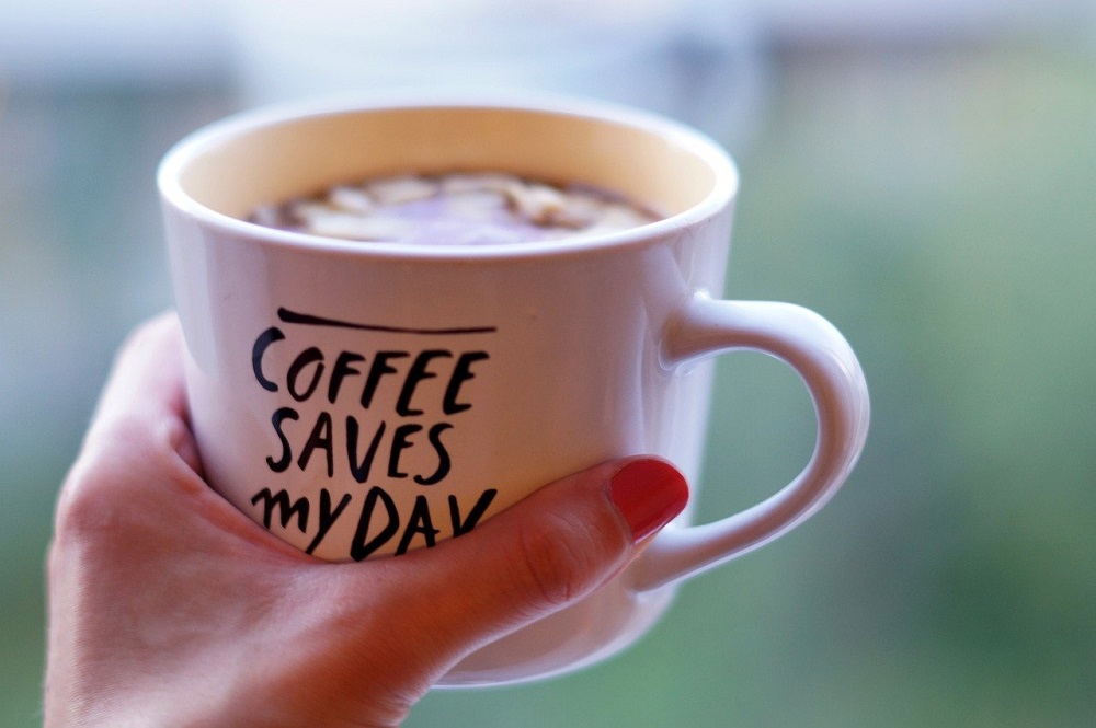 Best Smart Coffee Mugs to Kickstart Your Mornings (2021 Edition)