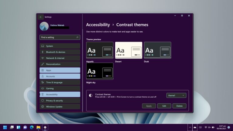 How to change and customize a theme on Windows 11